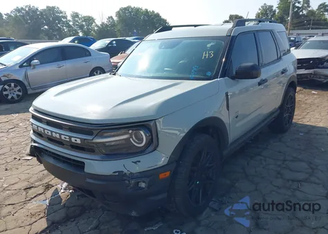 2022 Ford Bronco Sport Big Bend z USA, uszkodzony, nr VIN 3FMCR9B61NRE17977